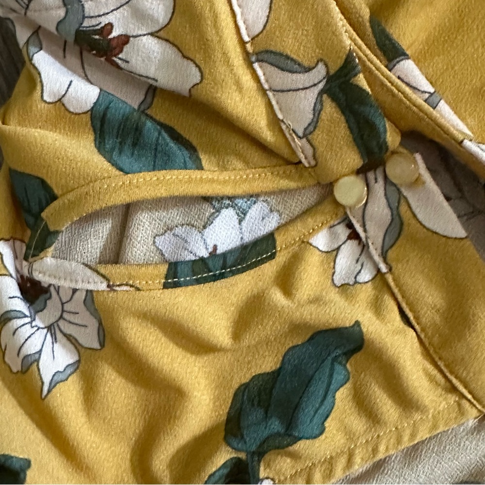 Faith and Joy floral scalloped edge tank - Picture 6 of 6